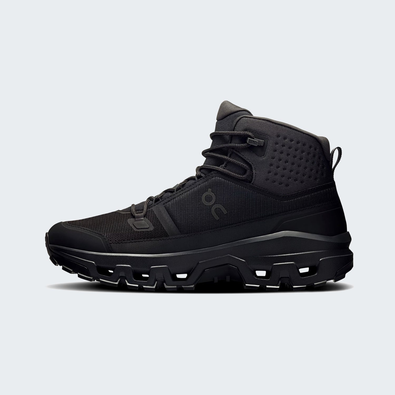 Black/black