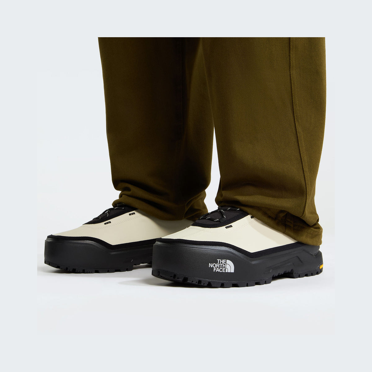Calacatta/Tnf Black