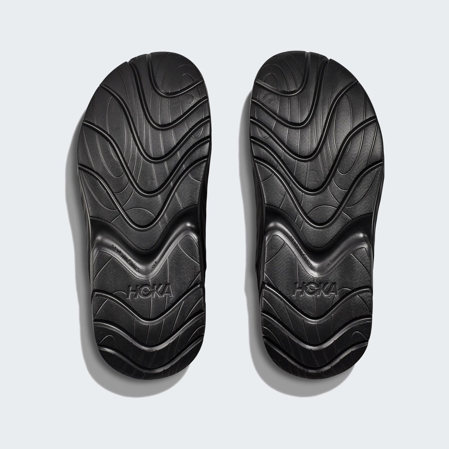 Black/black