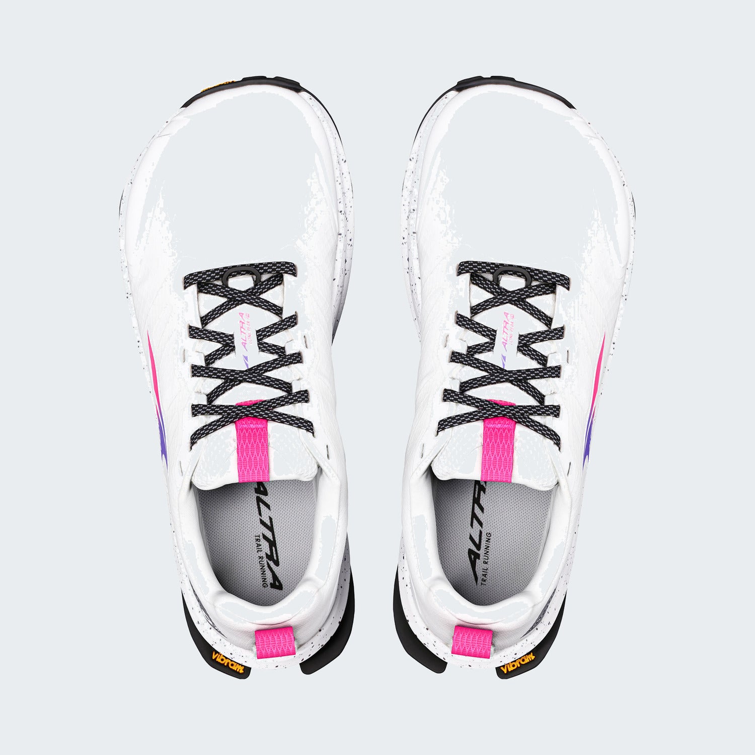 Vaporous Gray/Pink