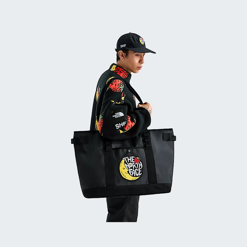 Tnf Black