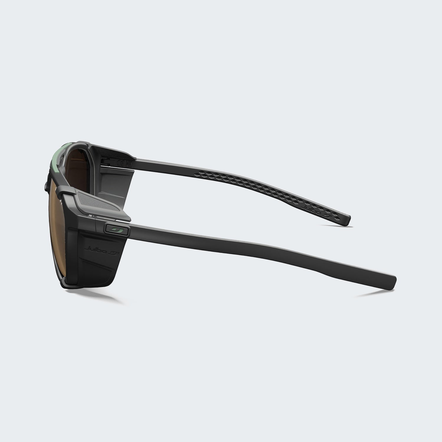 Black (Spectron 4)