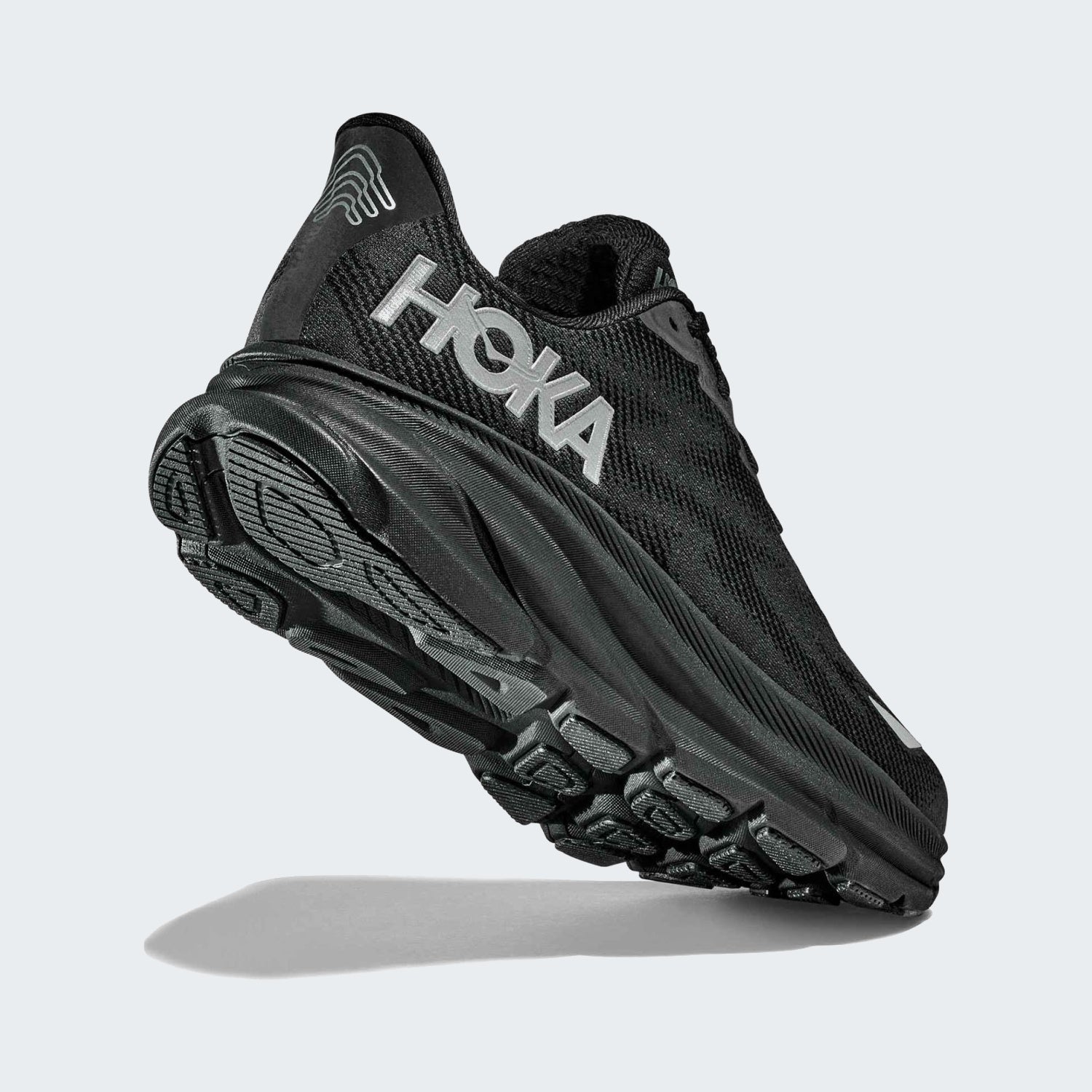 Black/black