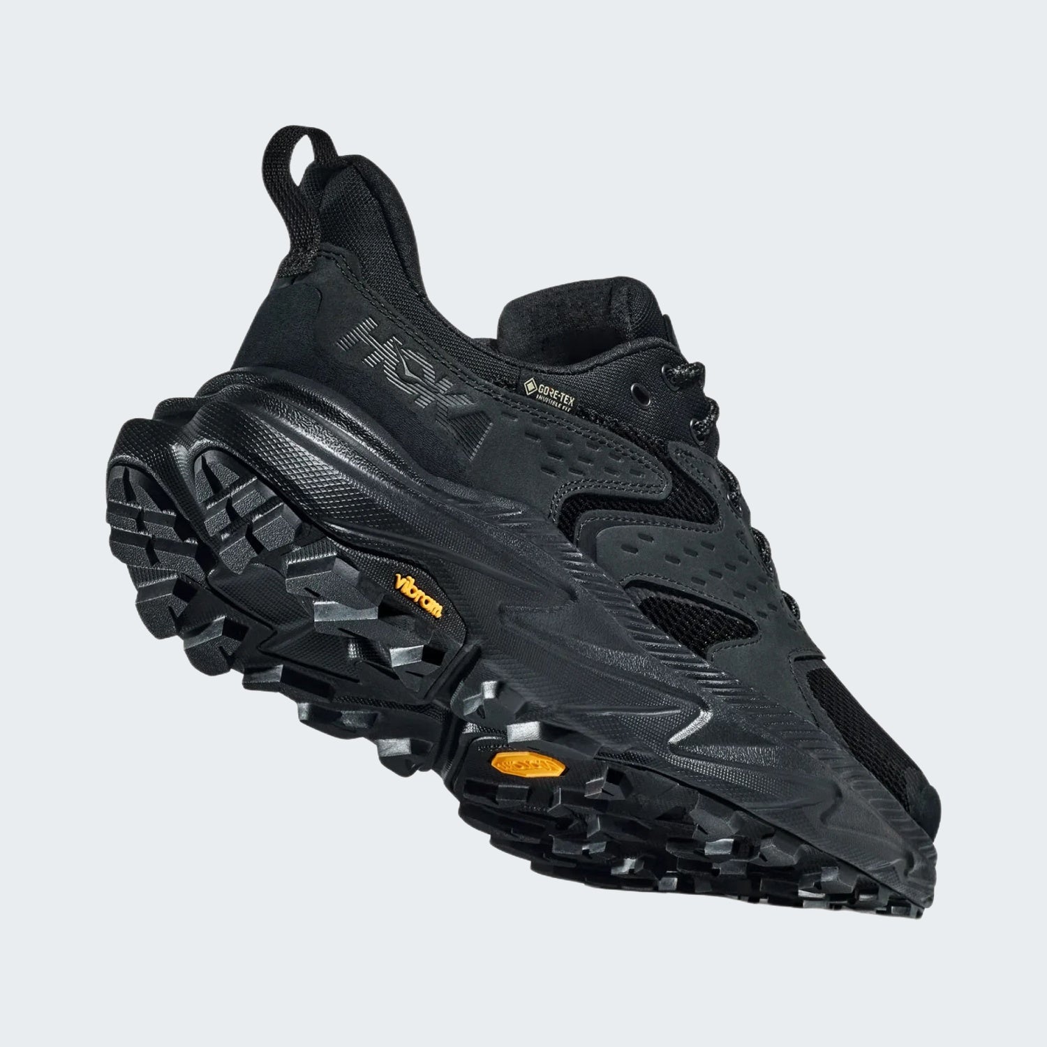 Black/black