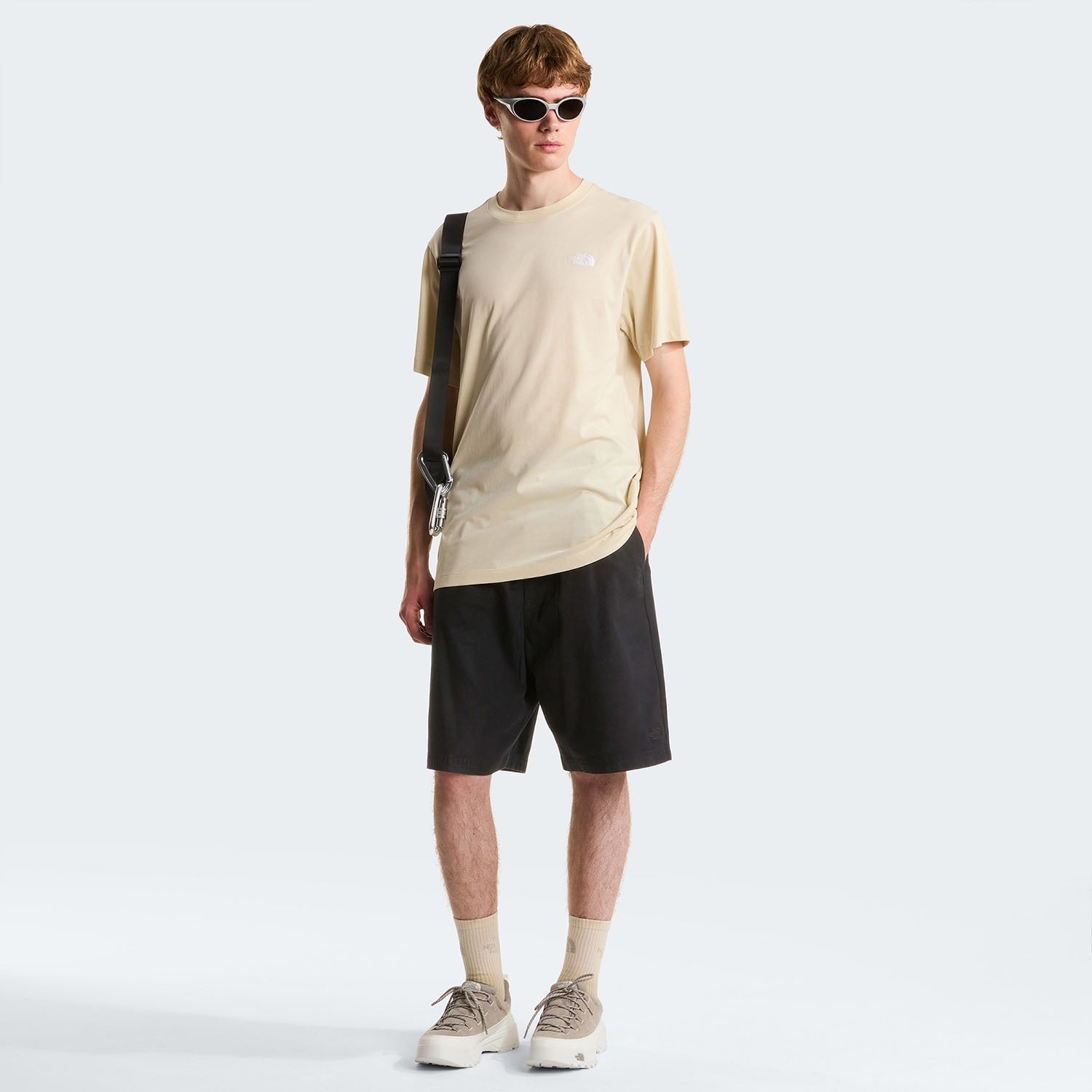 beige