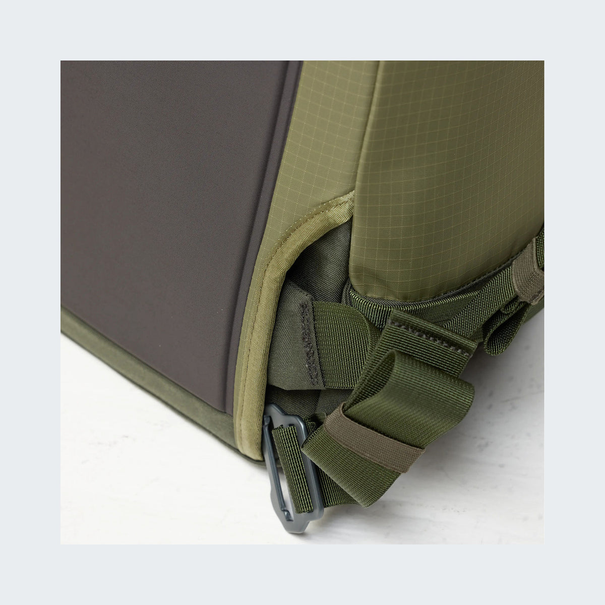625-662 - Laurel Green-Deep Forest