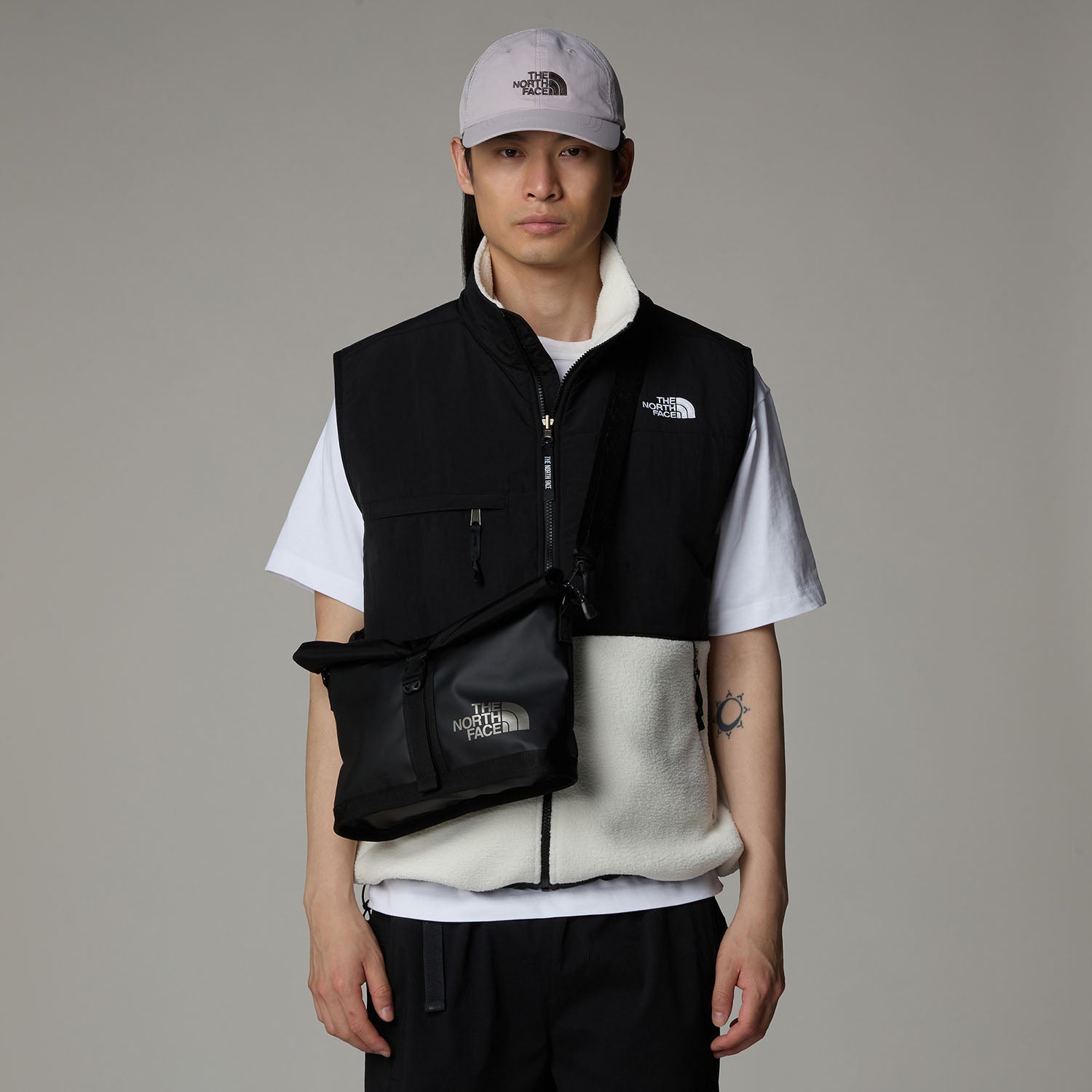 TNF Black/Asphalt Grey/Smoked Pearl